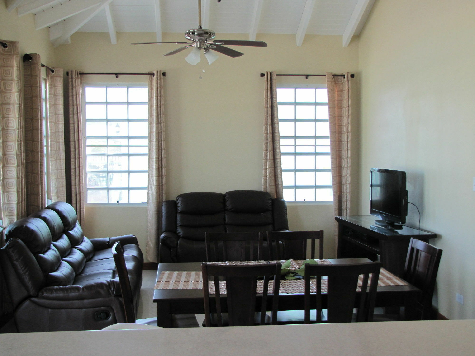 Sea Grape Villas The Settlement المظهر الخارجي الصورة